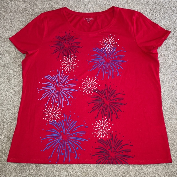 size Petite XL, bust up to 44” inches, patriotic fireworks 💥 shirt, like new co - Picture 2 of 11
